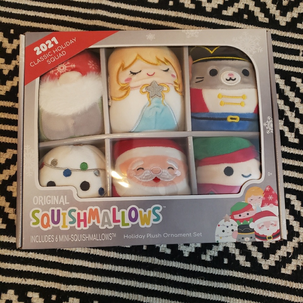 New 6 SQUISHMALLOW MiNi ORNAMENTS